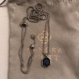 Kendra Scott necklace